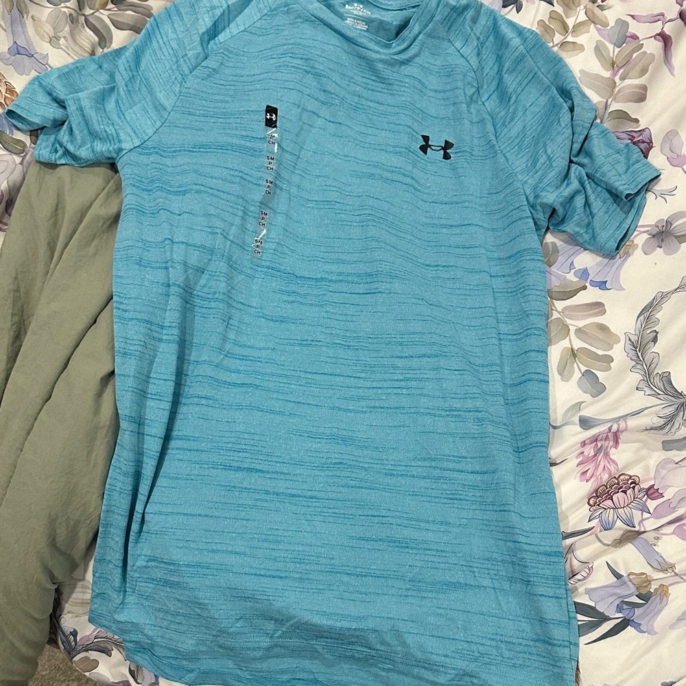 Under Armour Men's Aqua Short Sleeve Tee
